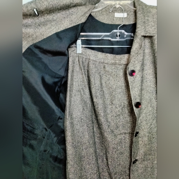 Ann May (Size 12) 100% Silk Weave (2PC) LS Blazer & Mid-Length Skirt Suit Set - Picture 7 of 14